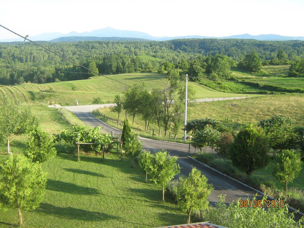 Lavanda Farm Apartmani Раковица Екстериор снимка